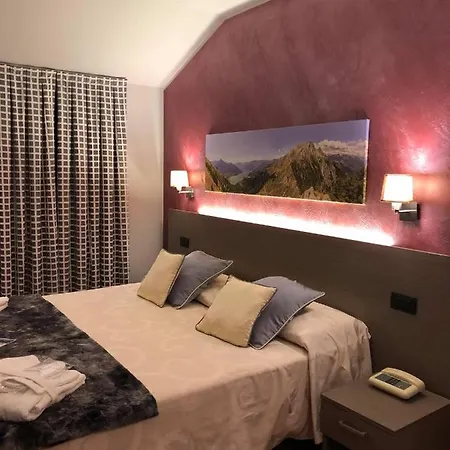 Berlinghera Отель Сорико