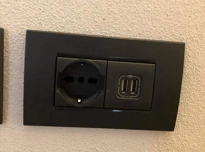 Berlinghera Hotel 2*